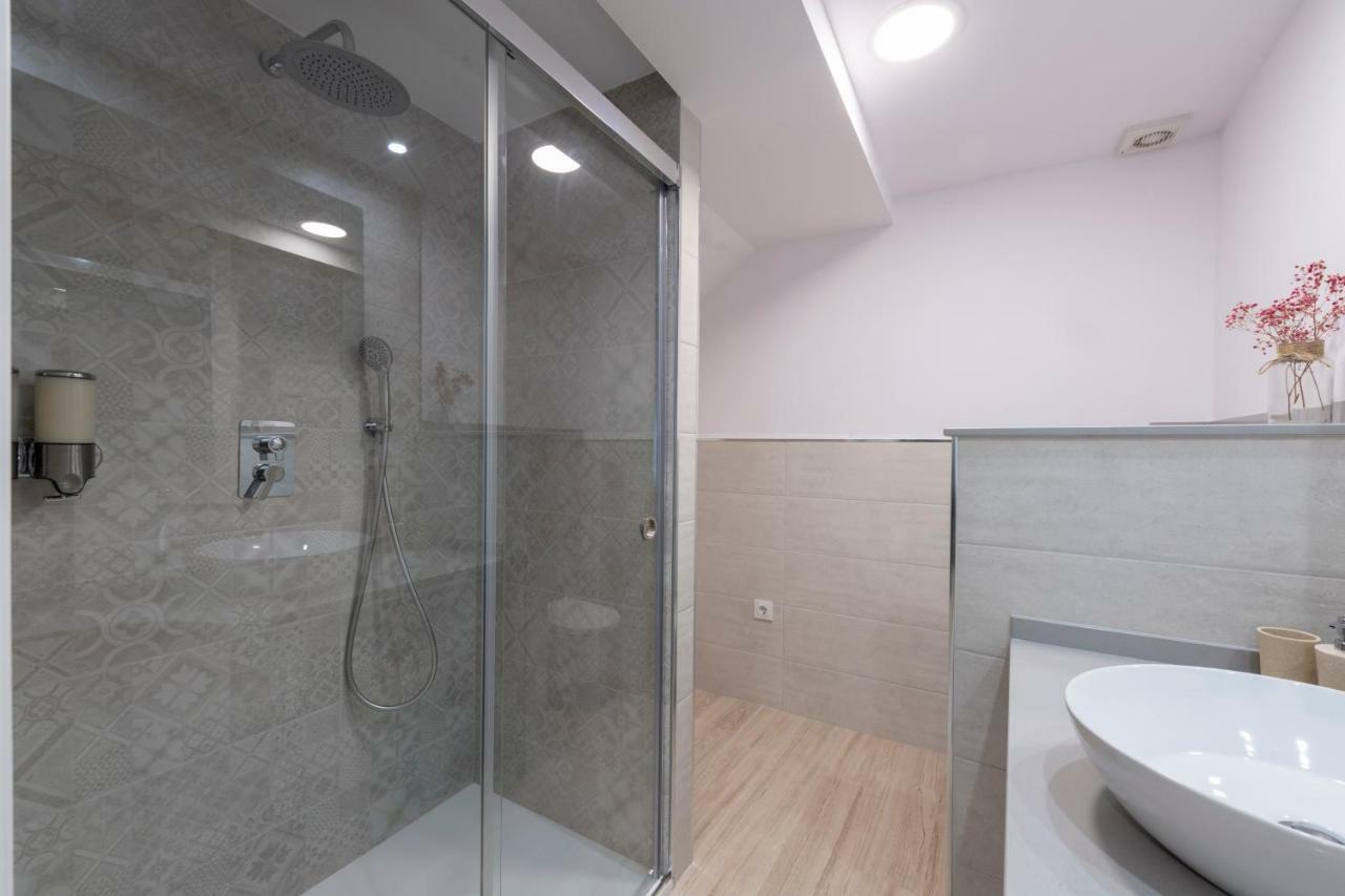 Apartamentos Mar De Fondo Muxia Esterno foto